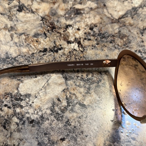Authentic Michael Kors Sunglasses - Picture 2 of 5